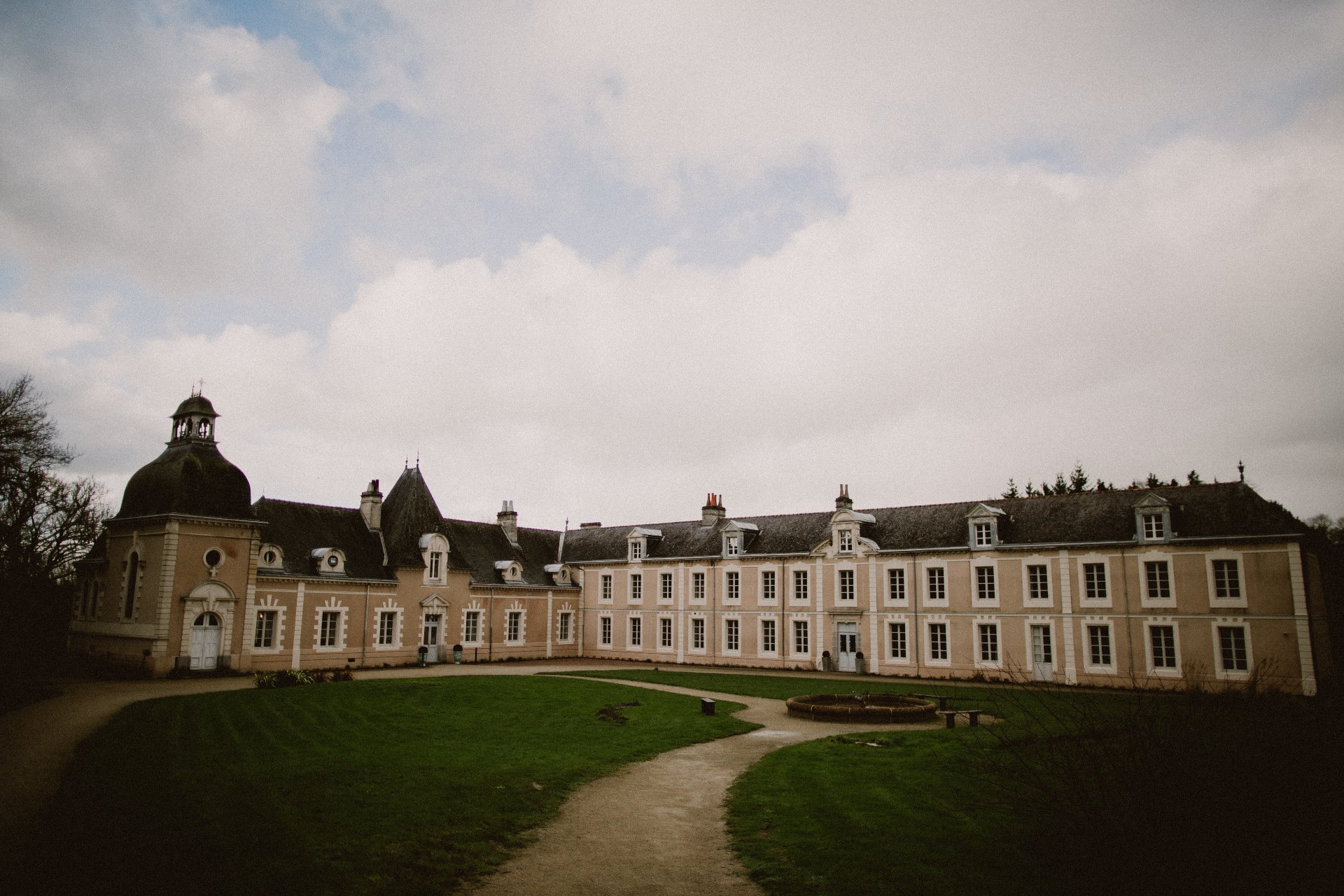 sterenn-officiante-ceremonie-laique-chateau-chasse-iffendic-1