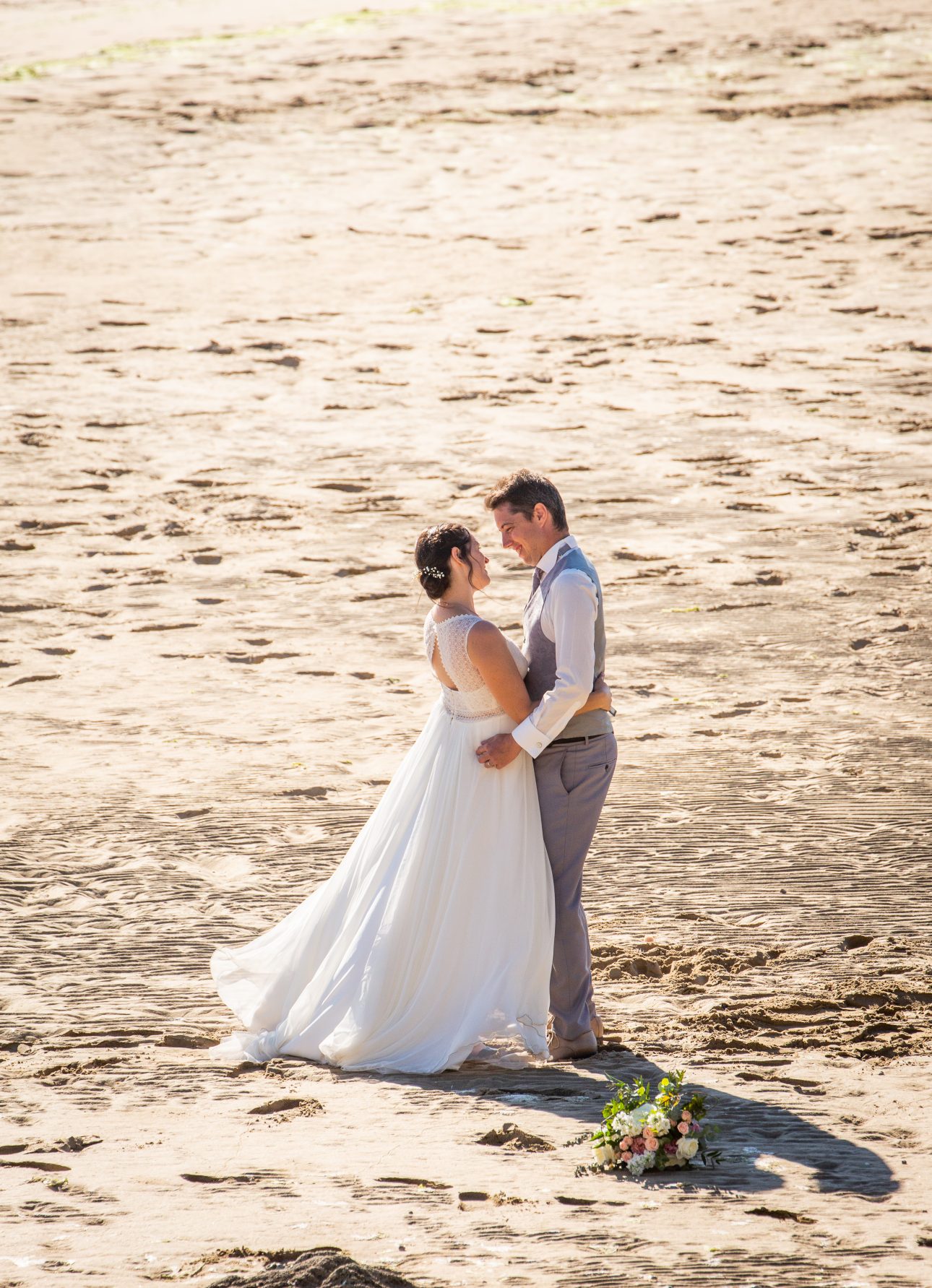 Aurélie et Hugues - mariage Puits de Jeanne - Ceremonie - Chevaux - mer