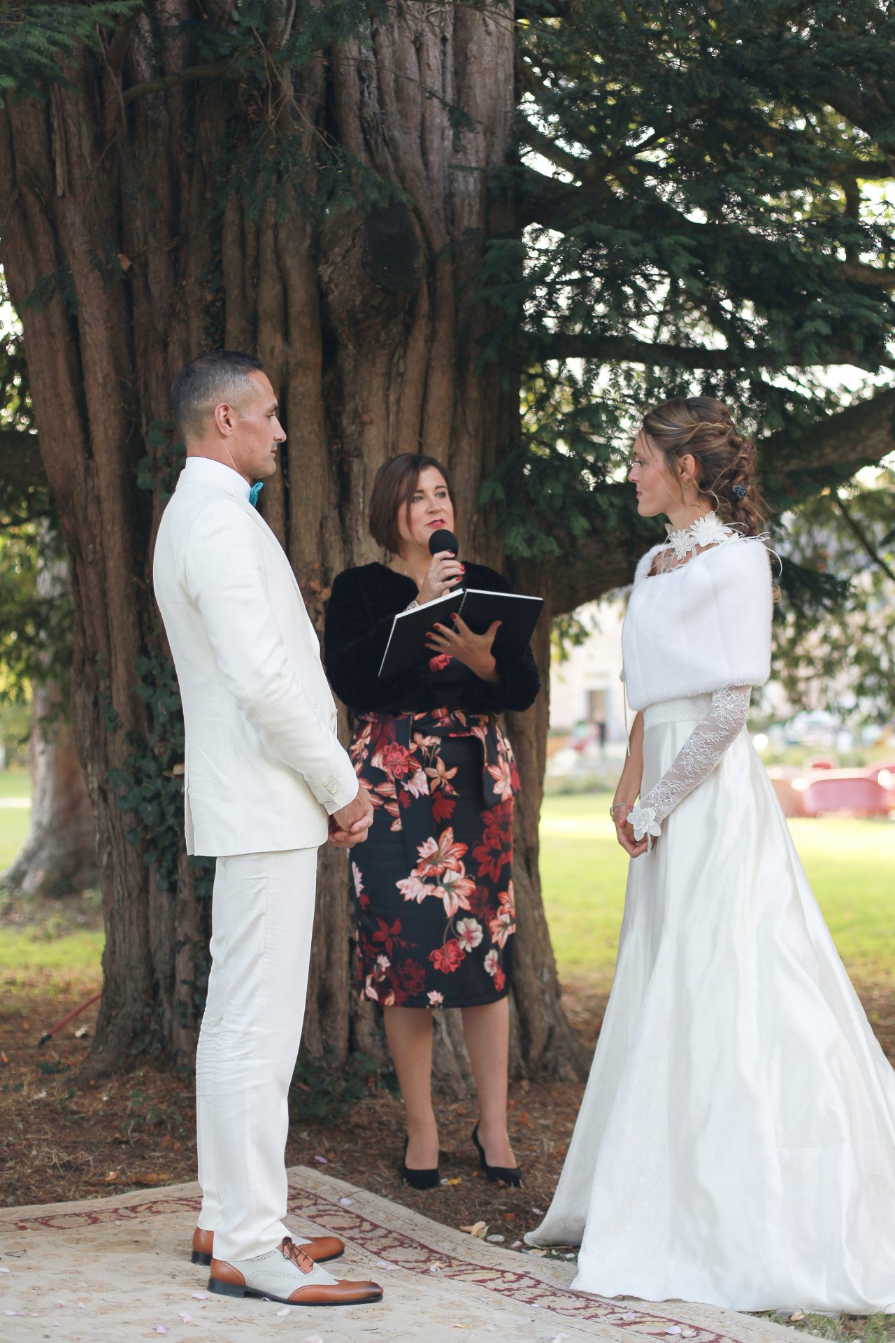 Sterenn Officiante cérémonie - mariage Elodie et Ben - Domaine de la Chasse