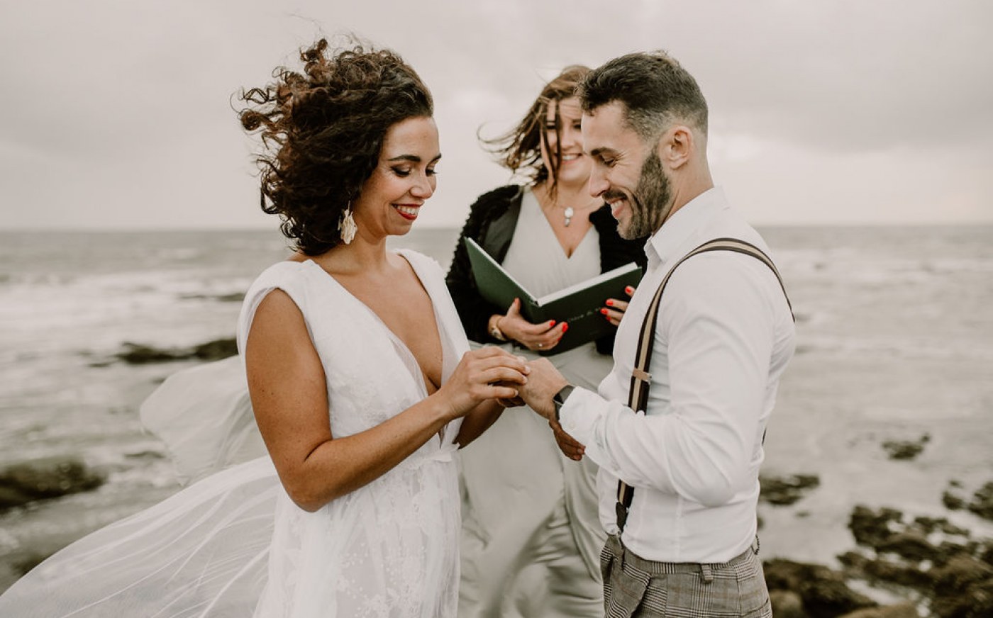Mariage_Elopement_Pecherie_Pornic_Sterenn_Cérémonie (80)